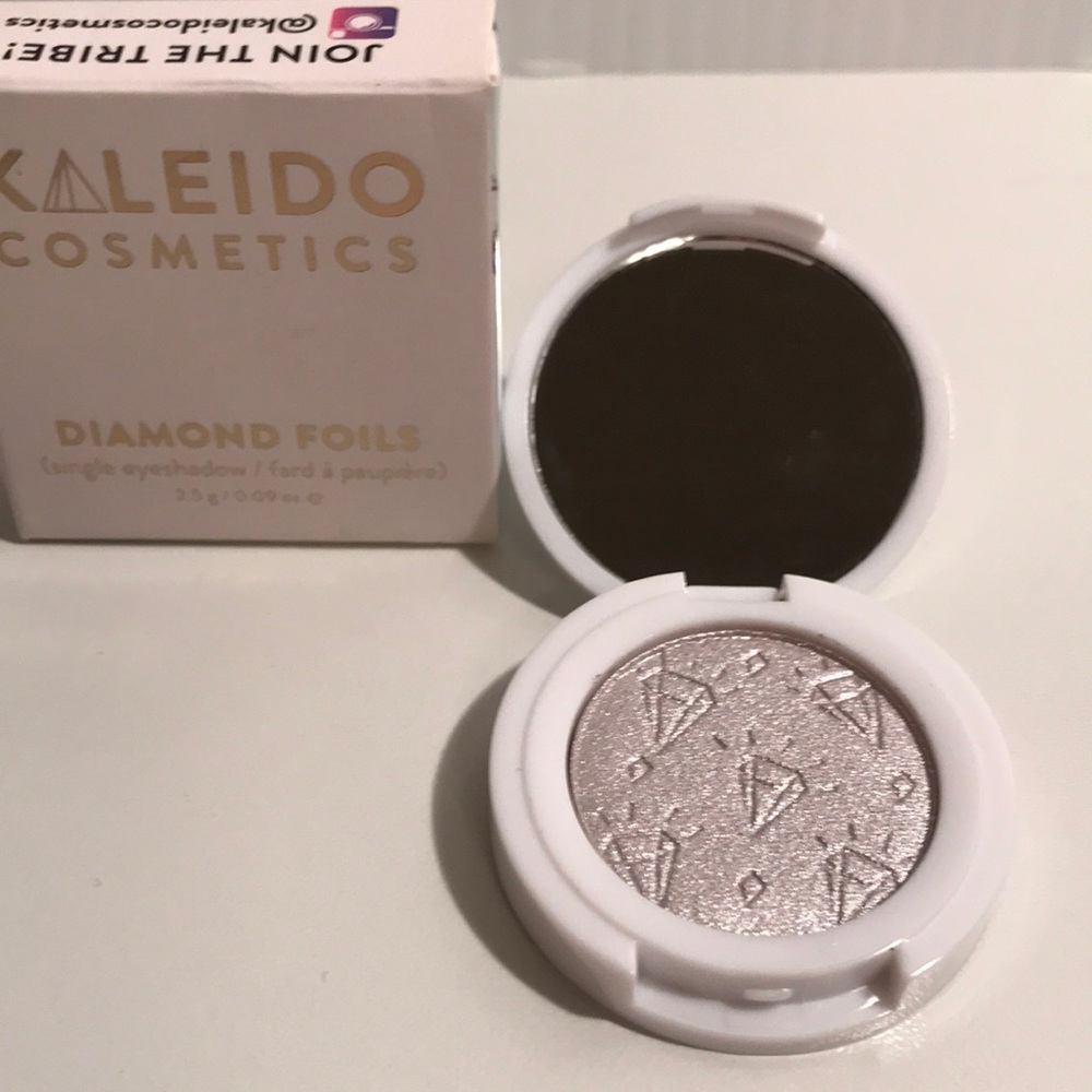 Kaleido cosmetics Diamond Foils Shadow single in sizzle NEW